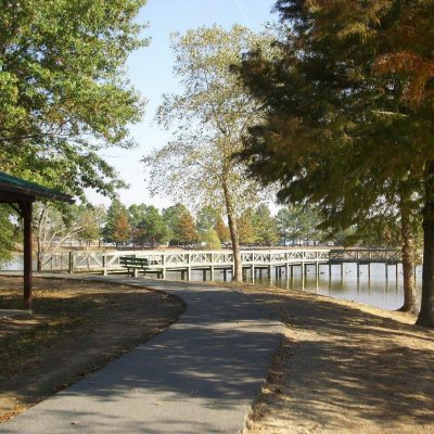 Born to Roof serves DeWitt, Arkansas